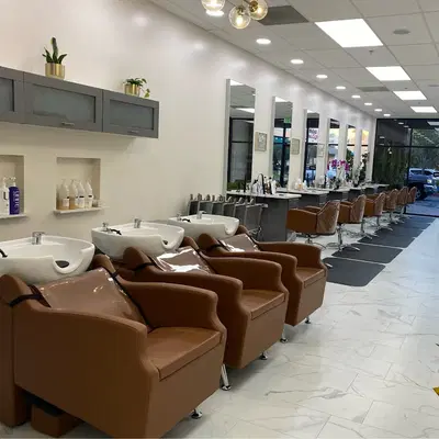 Salon Lux