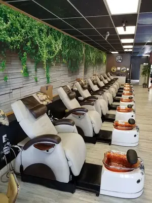 Lotus Nails Lounge & Spa