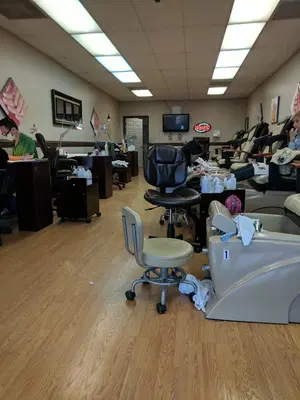 Polished Nail Spa