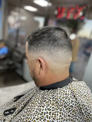 Head Liners Barbershop