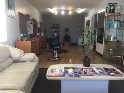 Kam's Hair Salon