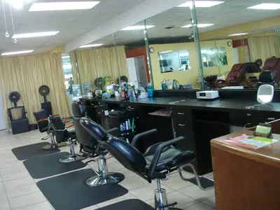 Pure Threading Salon