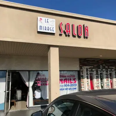Le Mirage Salon
