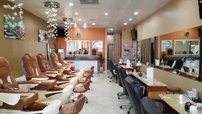 Modern Nail & Spa Studio