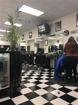 Karla's Beauty Salon