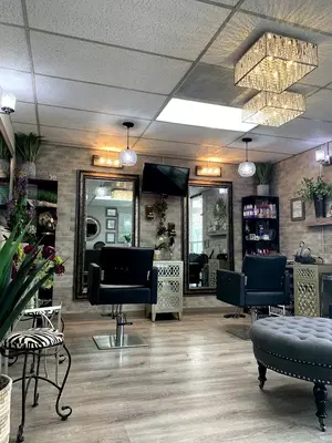 Stormy's Hair salon
