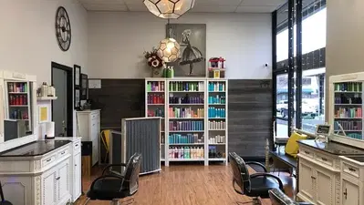 Honeycomb Salon