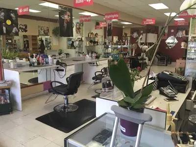 Alicia's Beauty Salon