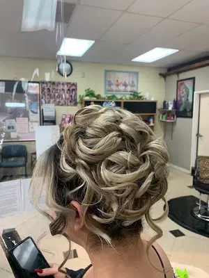 Natalie's Beauty Salon