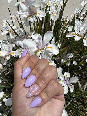 T2 Nails