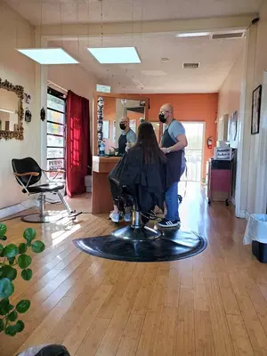 Dream Cuts Beauty Salon