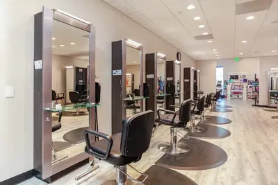 Trendsetter Salon and Day Spa