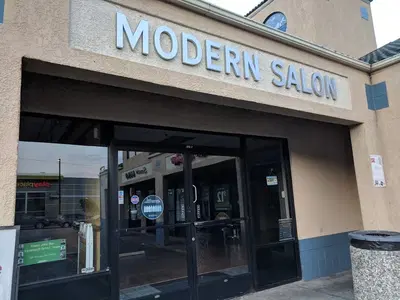 Modern Salon