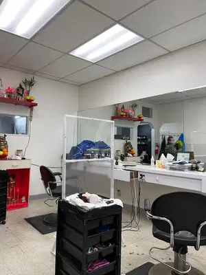 Yan Yan Beauty Salon