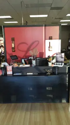 La Jolet Salon