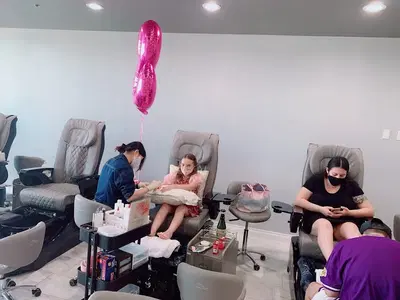 Felicie Nail Salon