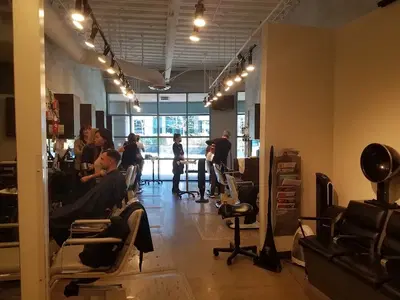 Hampton Salon