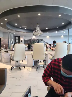 VENICE NAIL STUDIO
