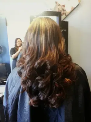 Selly's Studio Salon