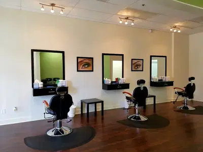 MENIFEE THREADING STUDIO