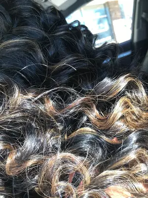 Echan Hair