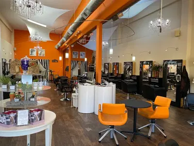 The Beauty Lounge