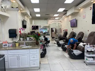 Super Nails One