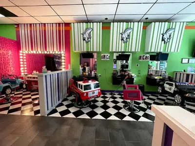 Sharkey's Cuts for Kids - San Ramon