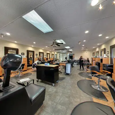 Headlines Hair Studio