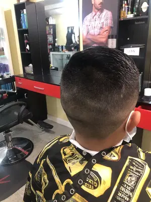 La Raza Beauty Salon