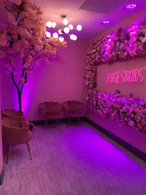 Plush Studio Beauty Bar Carson