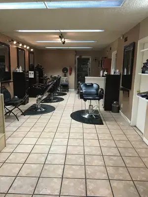 Wakeup Beauty Full Service Salon