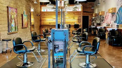 THE PARLOUR, INC