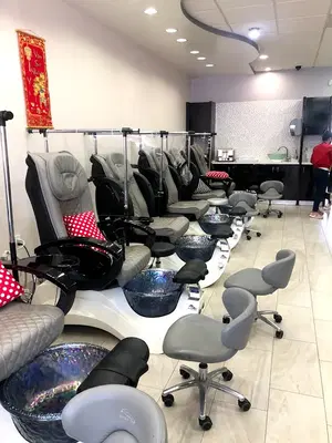 101 Nail Lounge