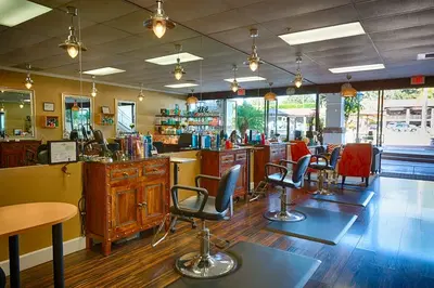 Suite B Salon