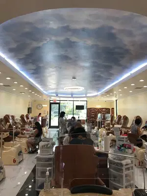 Happiness Nails & Spa