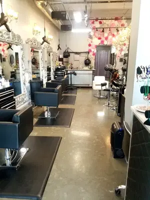 Glam Blowout & Beauty Bar