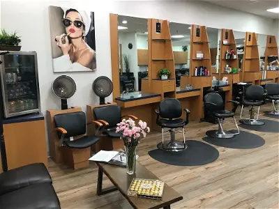A|Z Hair Salon