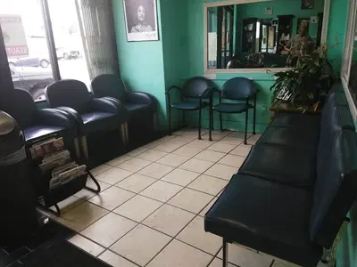 Joselyn Beauty Salon