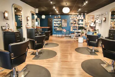 Indie Salon