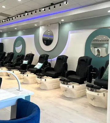 SPRING NAIL SPA 2