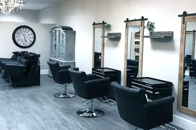 Seven Salon