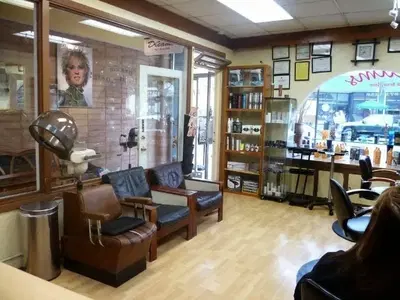 Dreams Hair & Beauty Salon