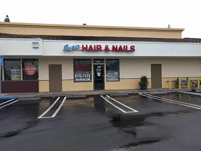 Super Hair & Nails