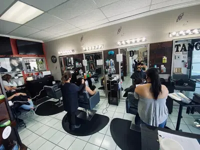 ALEXXA'S SALON
