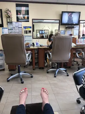 Modern Nails