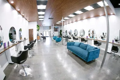 Ra’pôr Salon and Barber