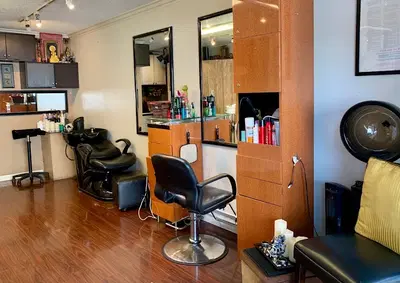 Friends Salon & Spa