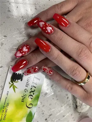 Luxe 9 Nails Spa