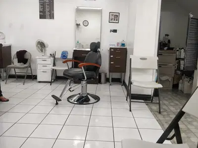 Noemi Family Hair Design